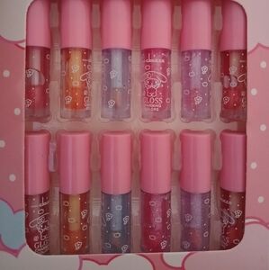 Hk & friends lip gloss packet